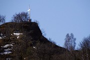 16 Zoom sulla croce del Monte Croce